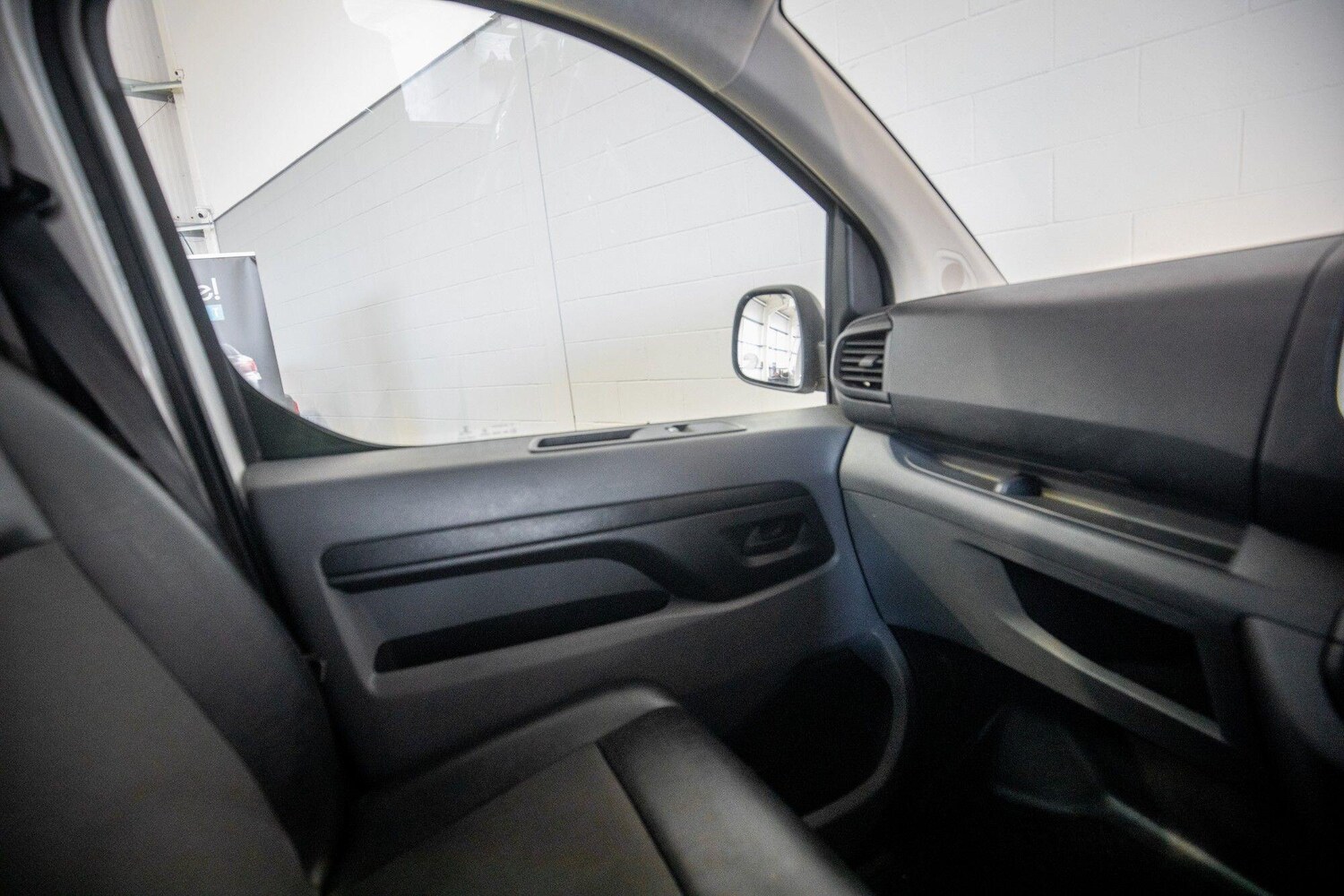 Used Vauxhall Vivaro 2019 for sale - 77050110: Photo 25