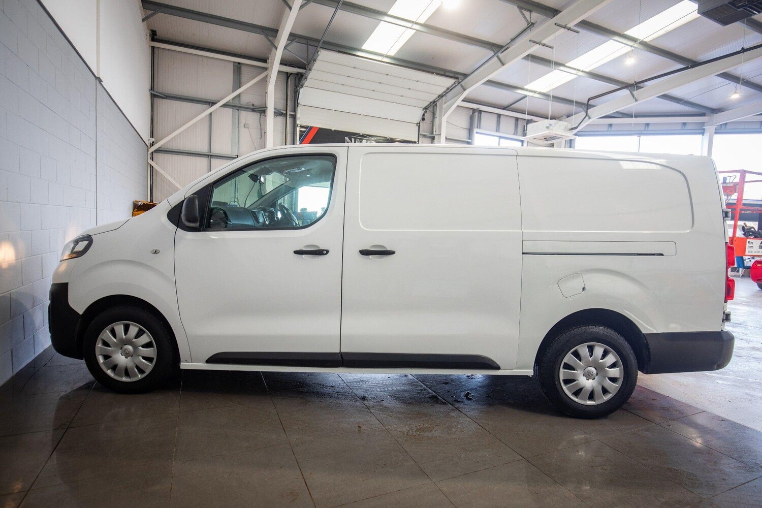 Used Vauxhall Vivaro 2019 for sale - 77050110: Photo 27
