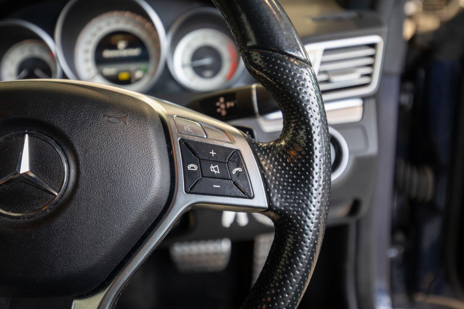 Used Mercedes-Benz E Class for sale - 77957658: Photo 20