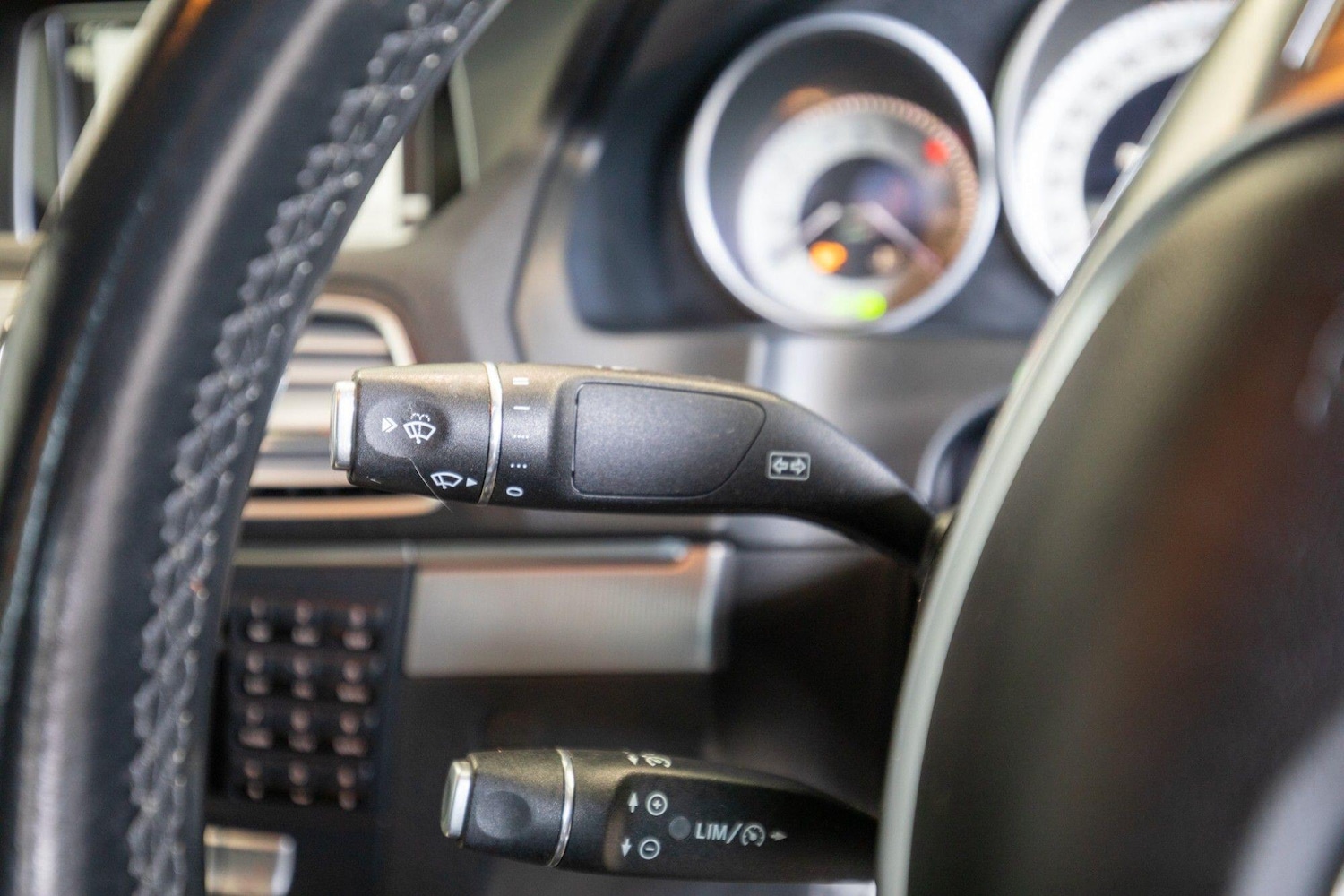 Used Mercedes-Benz E Class for sale - 77957658: Photo 21