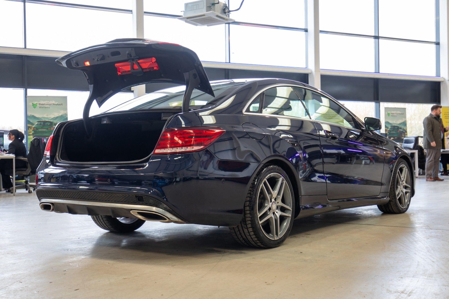 Used Mercedes-Benz E Class for sale - 77957658: Photo 35