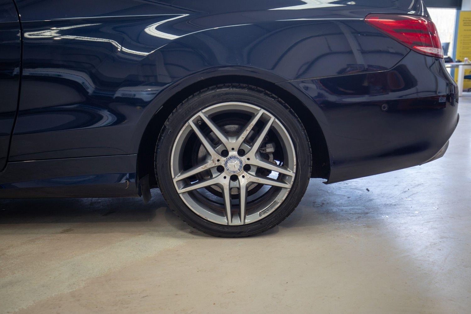 Used Mercedes-Benz E Class for sale - 77957658: Photo 7