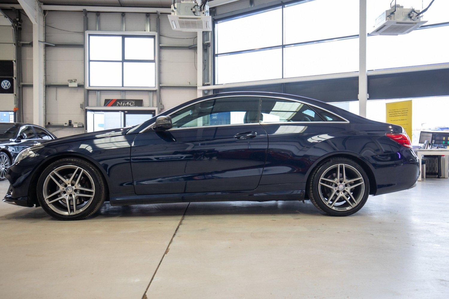 Used Mercedes-Benz E Class for sale - 77957658: Photo 8