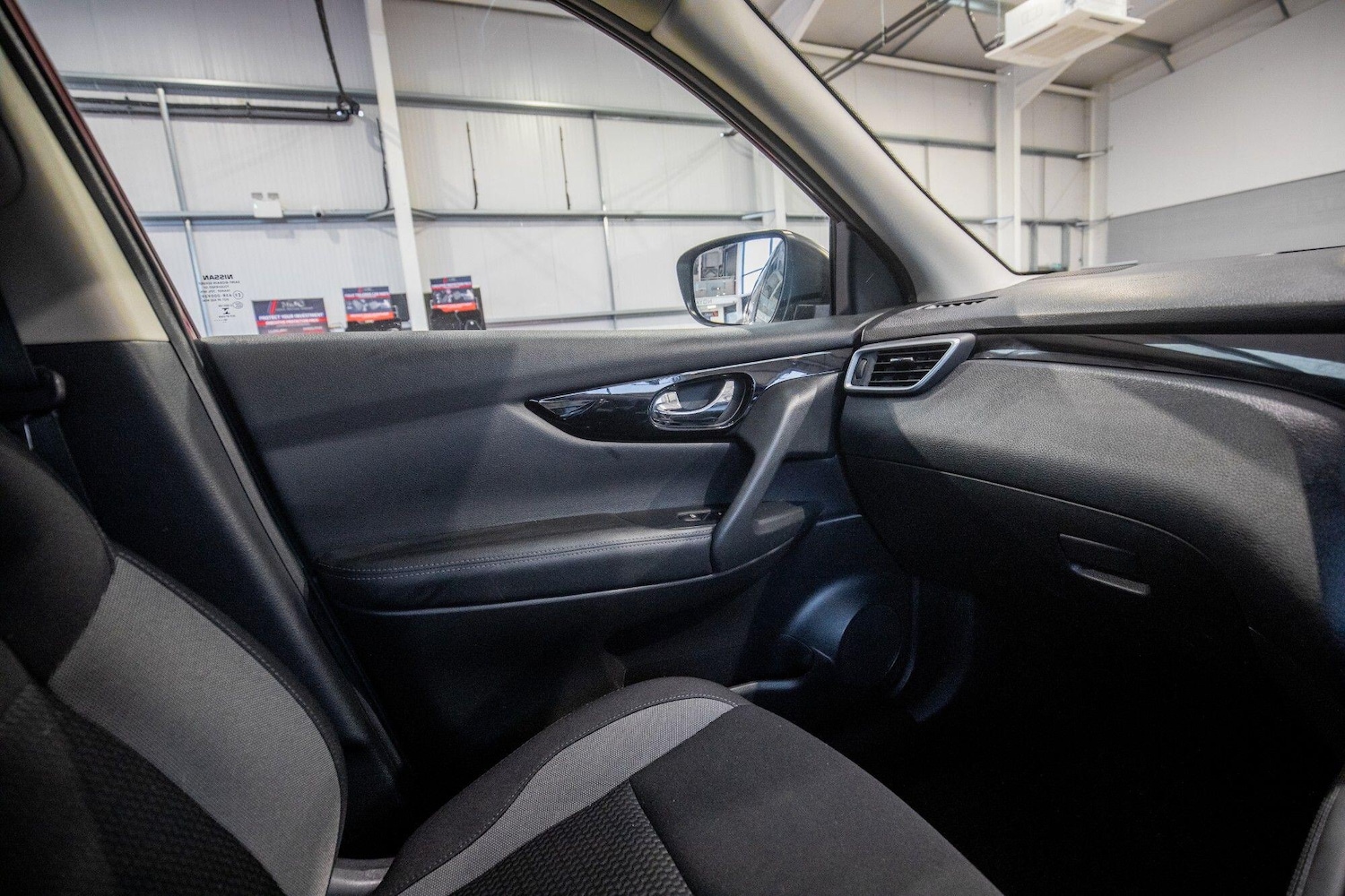 Used Nissan Qashqai 2018 for sale - 77358930: Photo 32