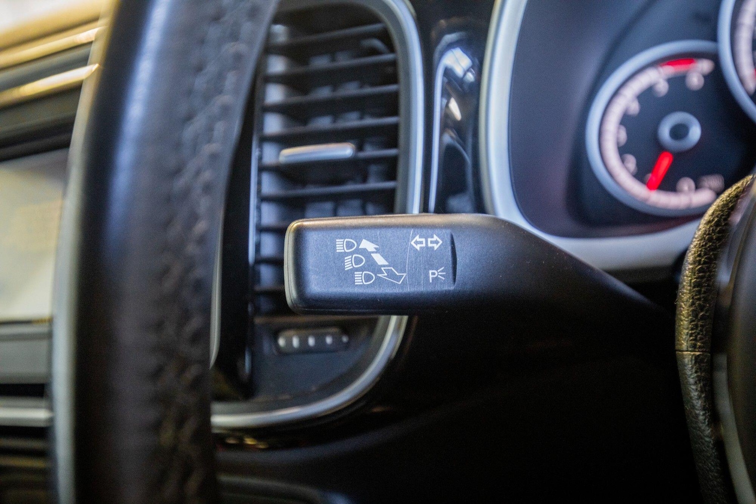 Used Volkswagen Beetle 2015 for sale - 77119775: Photo 21