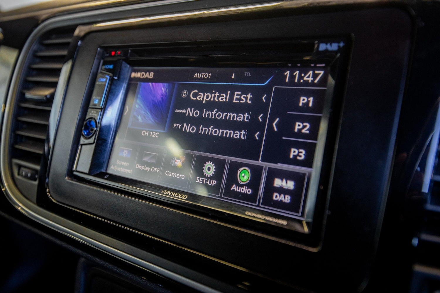 Used Volkswagen Beetle 2015 for sale - 77119775: Photo 23