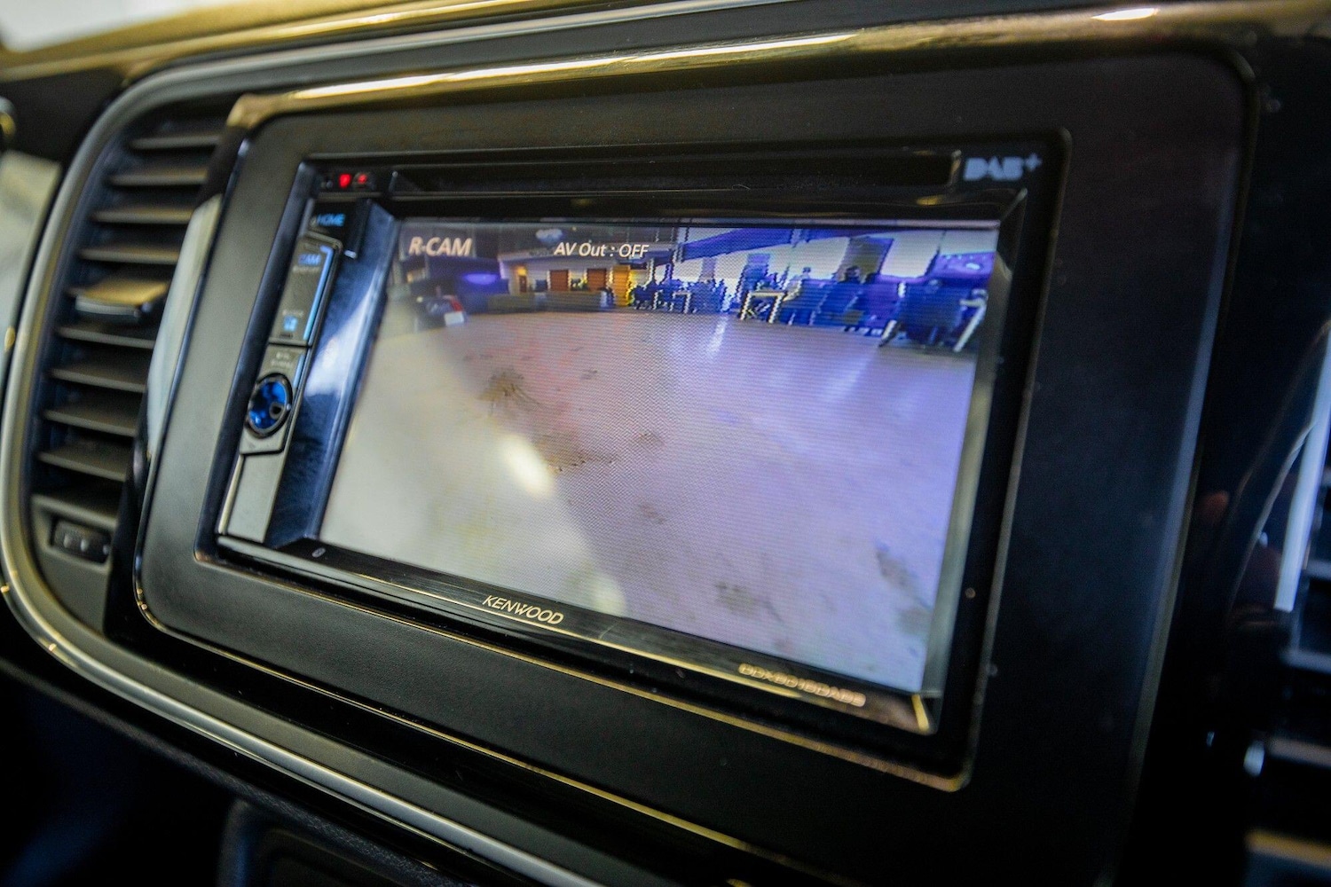 Used Volkswagen Beetle 2015 for sale - 77119775: Photo 24