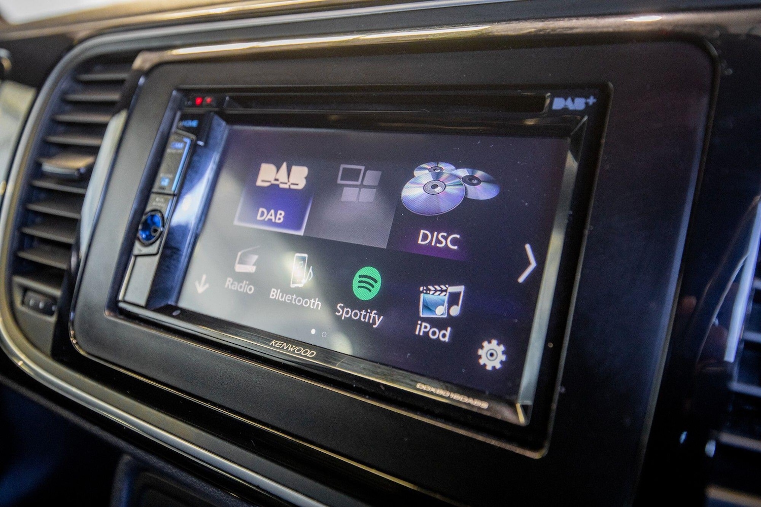 Used Volkswagen Beetle 2015 for sale - 77119775: Photo 25