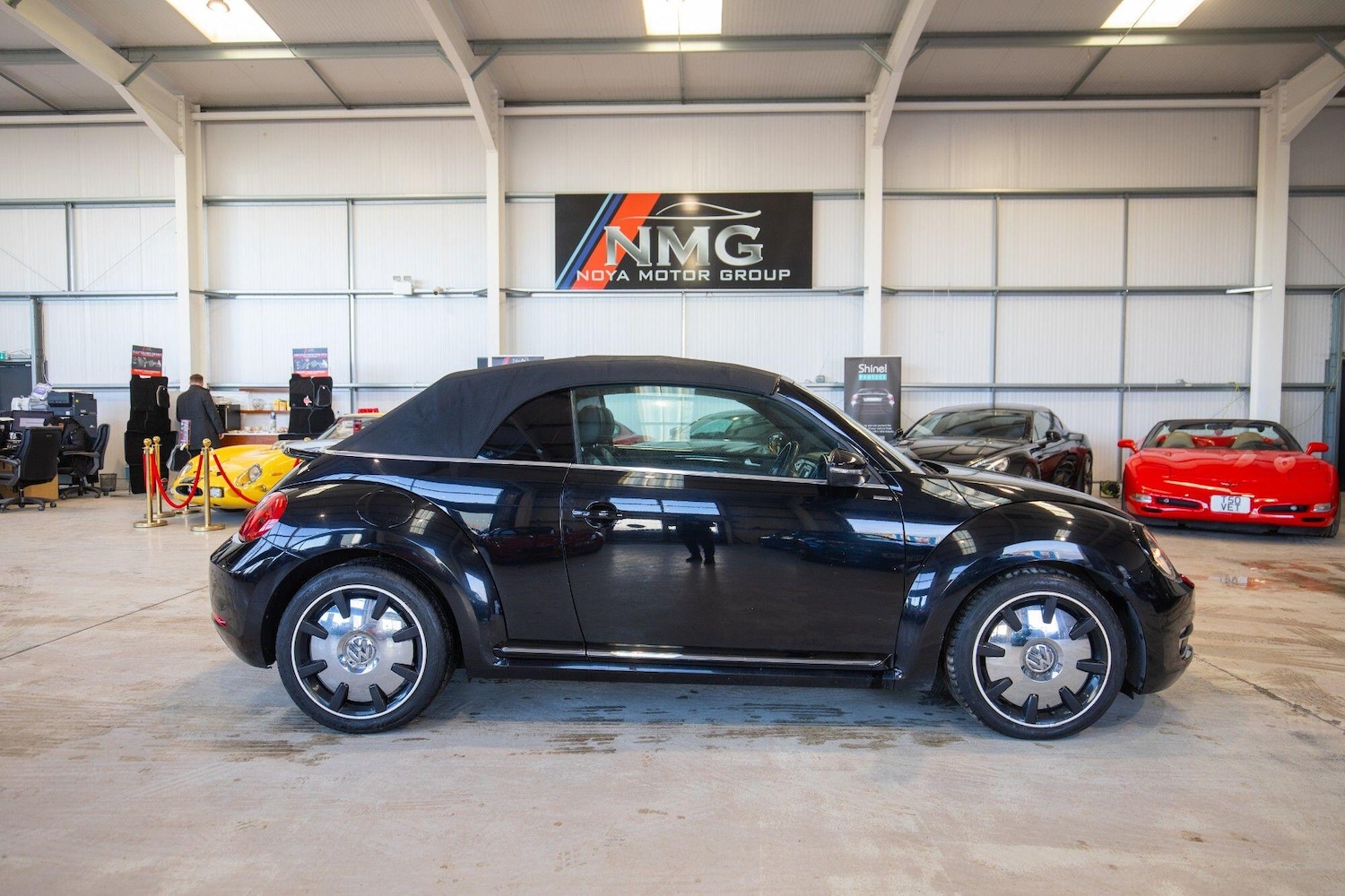 Used Volkswagen Beetle 2015 for sale - 77119775: Photo 31