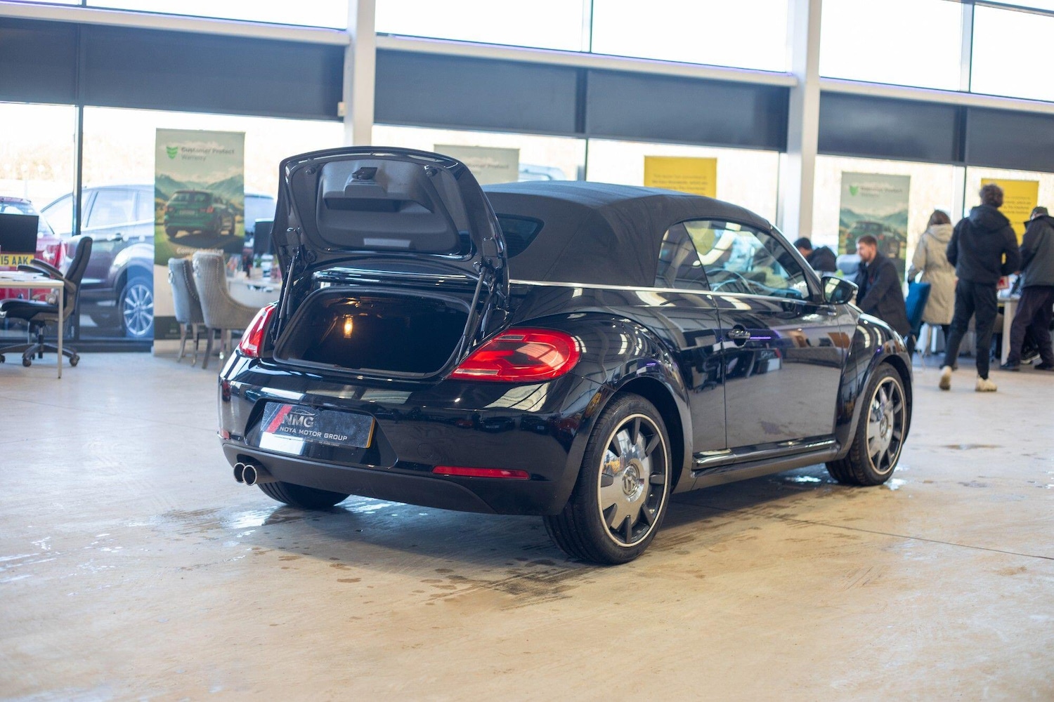 Used Volkswagen Beetle 2015 for sale - 77119775: Photo 37