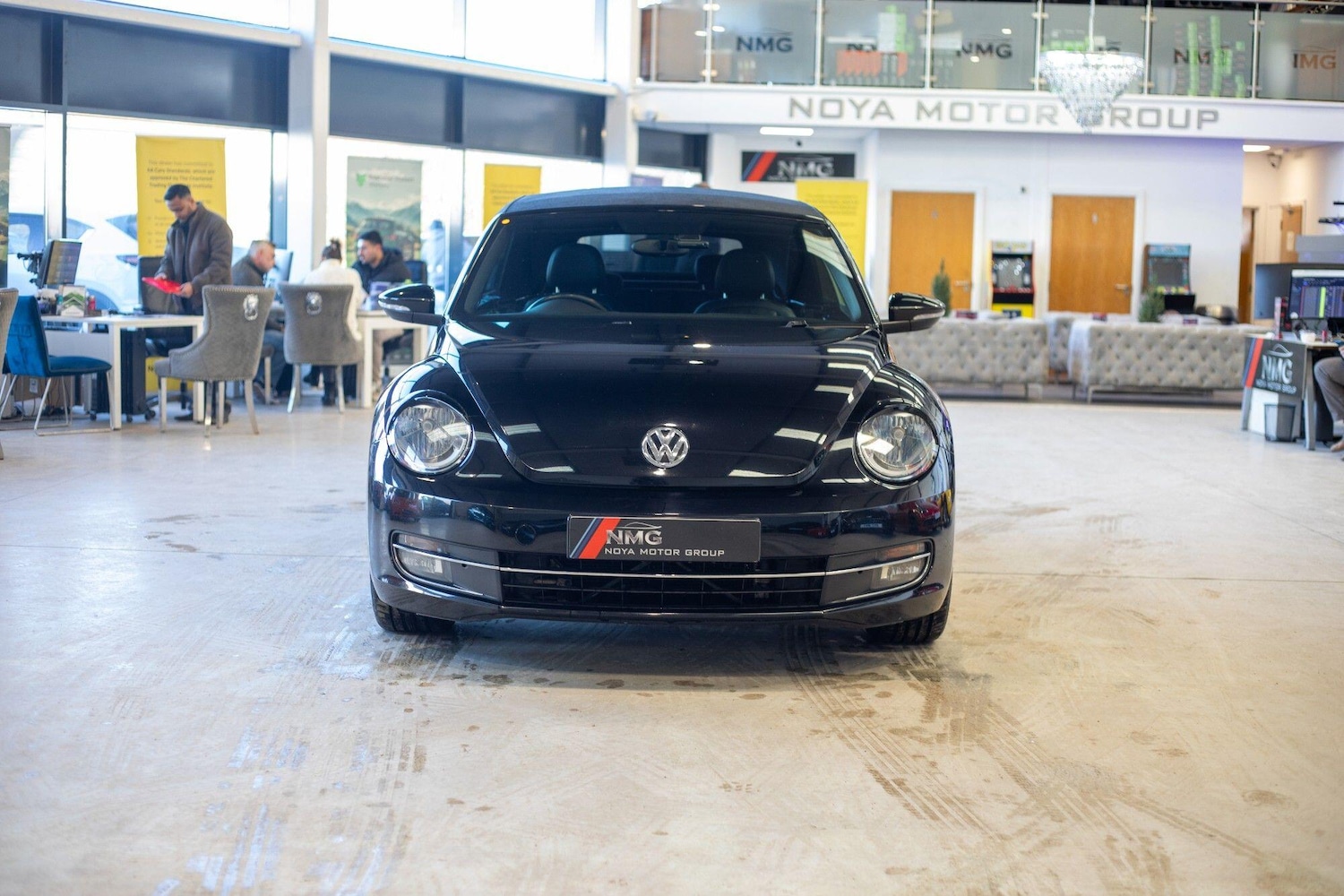 Used Volkswagen Beetle 2015 for sale - 77119775: Photo 9