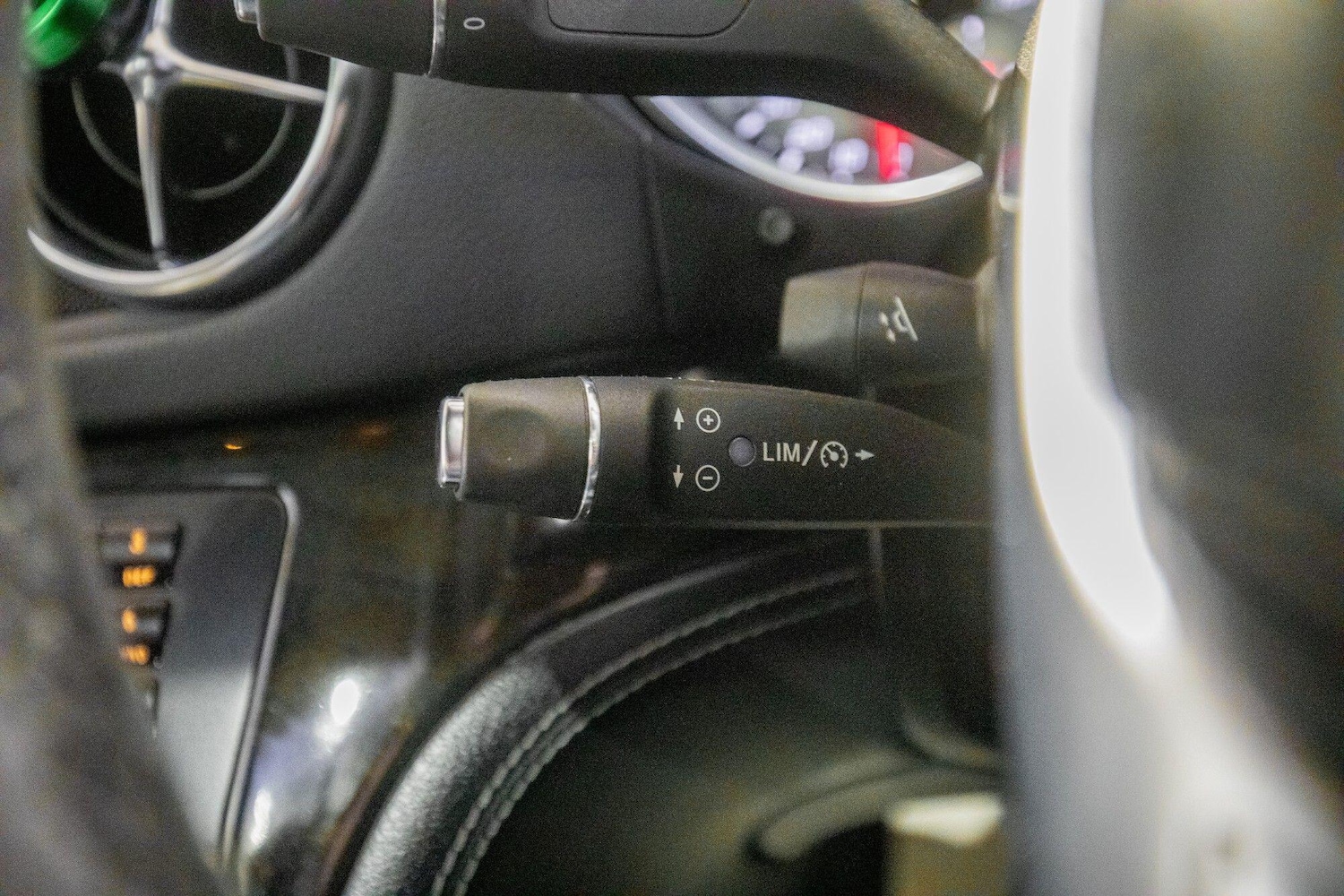 Used Mercedes-Benz SL 2013 for sale - 77386314: Photo 22