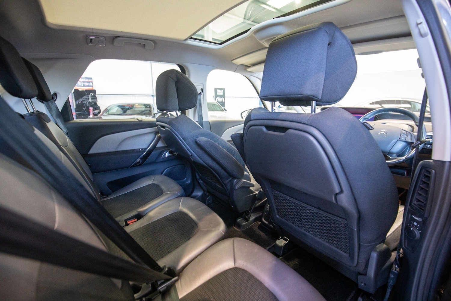 Used Citroen C4 Picasso 2023 for sale - 76824890: Photo 14