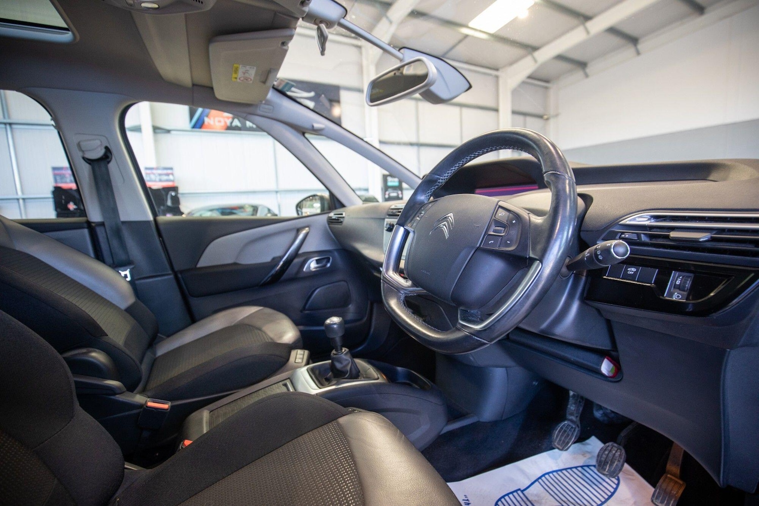 Used Citroen C4 Picasso 2023 for sale - 76824890: Photo 17