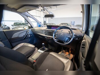 Used Citroen C4 Picasso 2017 for sale - 76824890: Photo