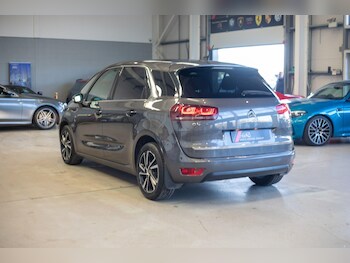 Used Citroen C4 Picasso 2017 for sale - 76824890: Photo
