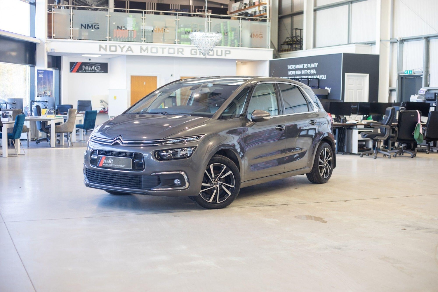 Used Citroen C4 Picasso 2023 for sale - 76824890: Photo 5