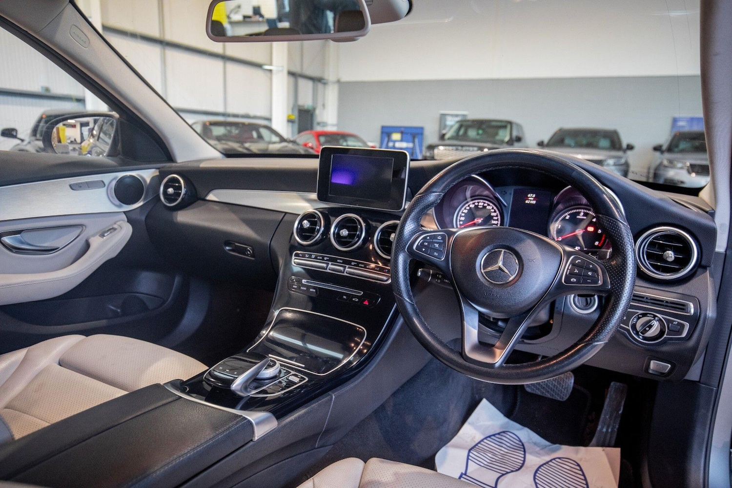 Used Mercedes-Benz C Class for sale - 76824627: Photo 2