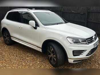 Used Volkswagen Touareg 2015 for sale - 77331406: Photo