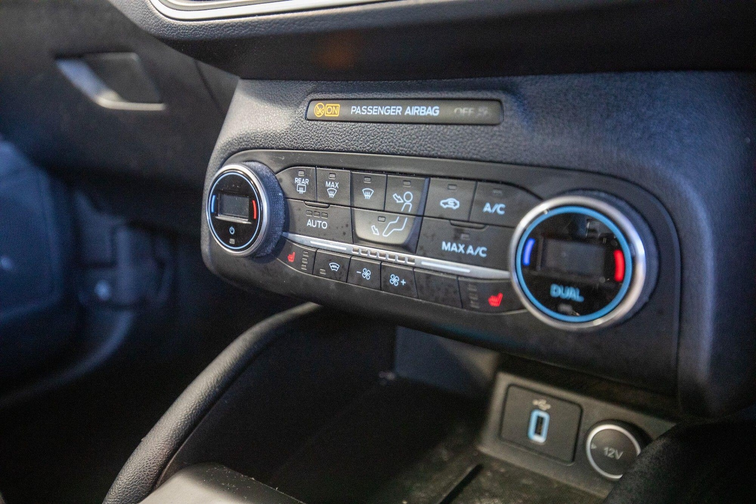 Used Ford Focus for sale - 76825046: Photo 25