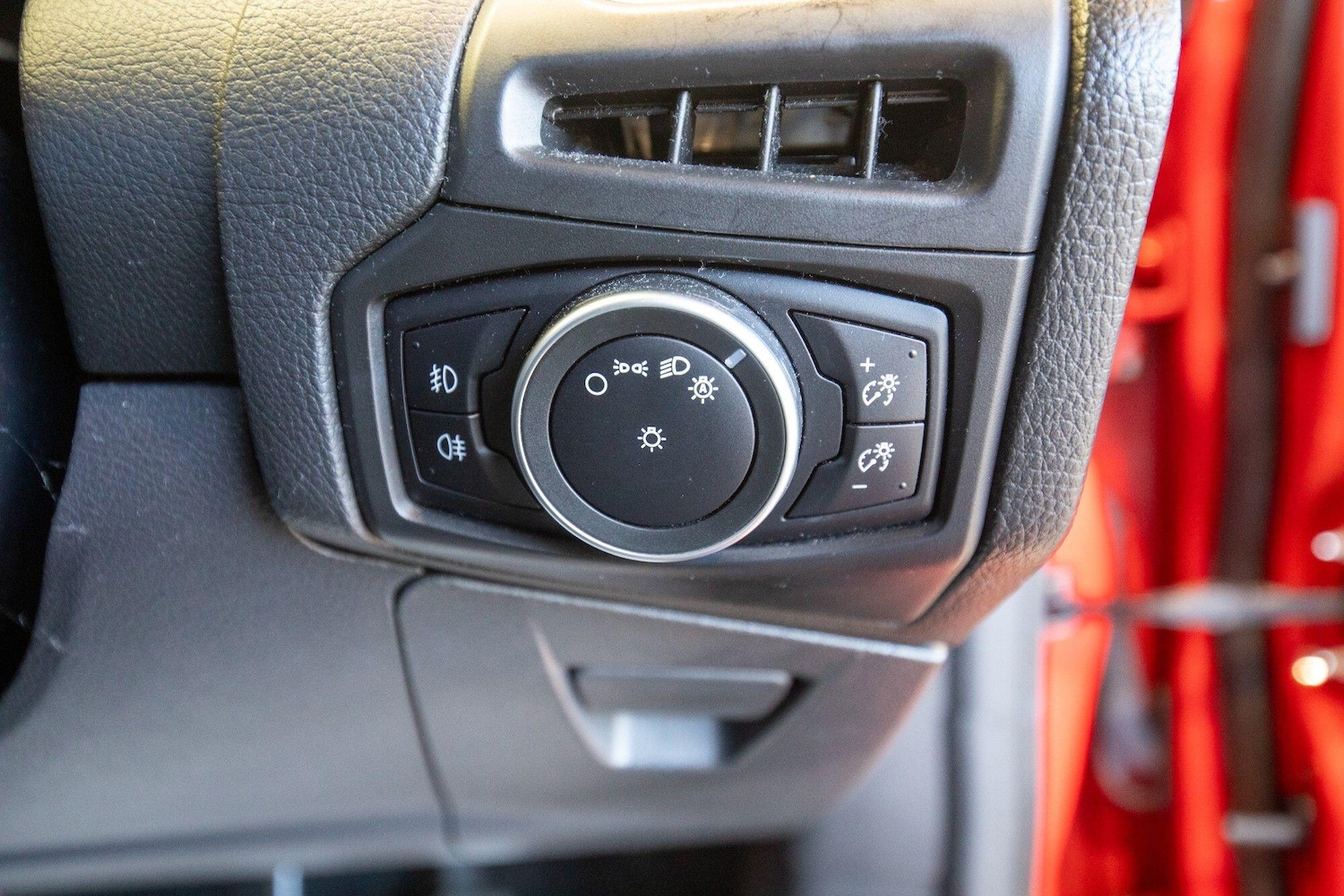 Used Ford Focus 2016 for sale - 77050035: Photo 19