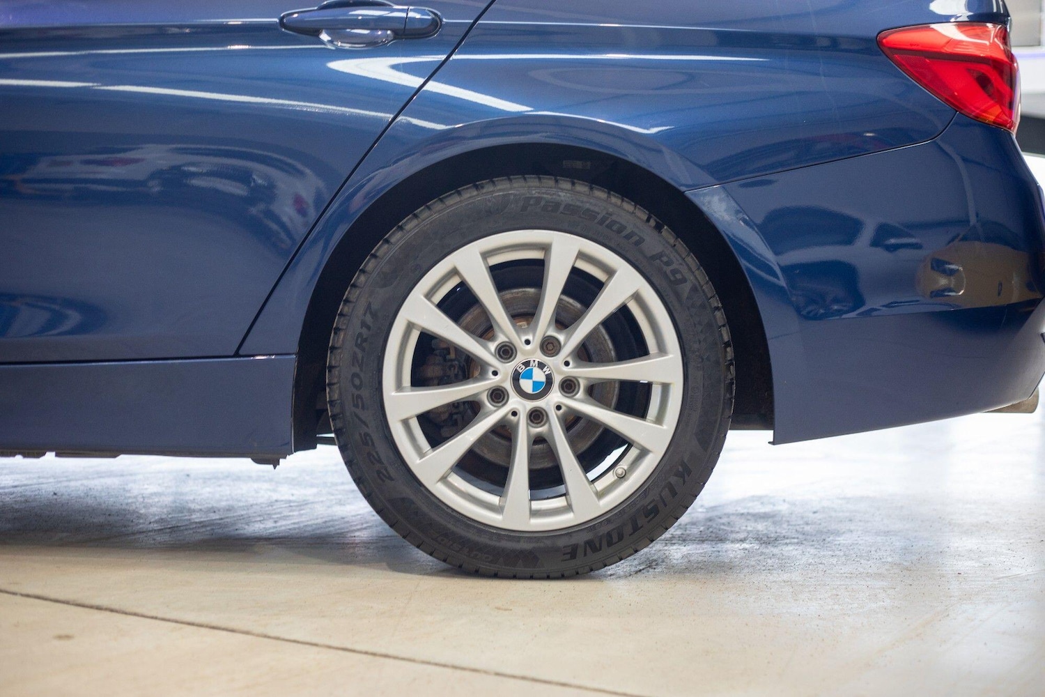 Used BMW 3 Series 2017 for sale - 77320849: Photo 7