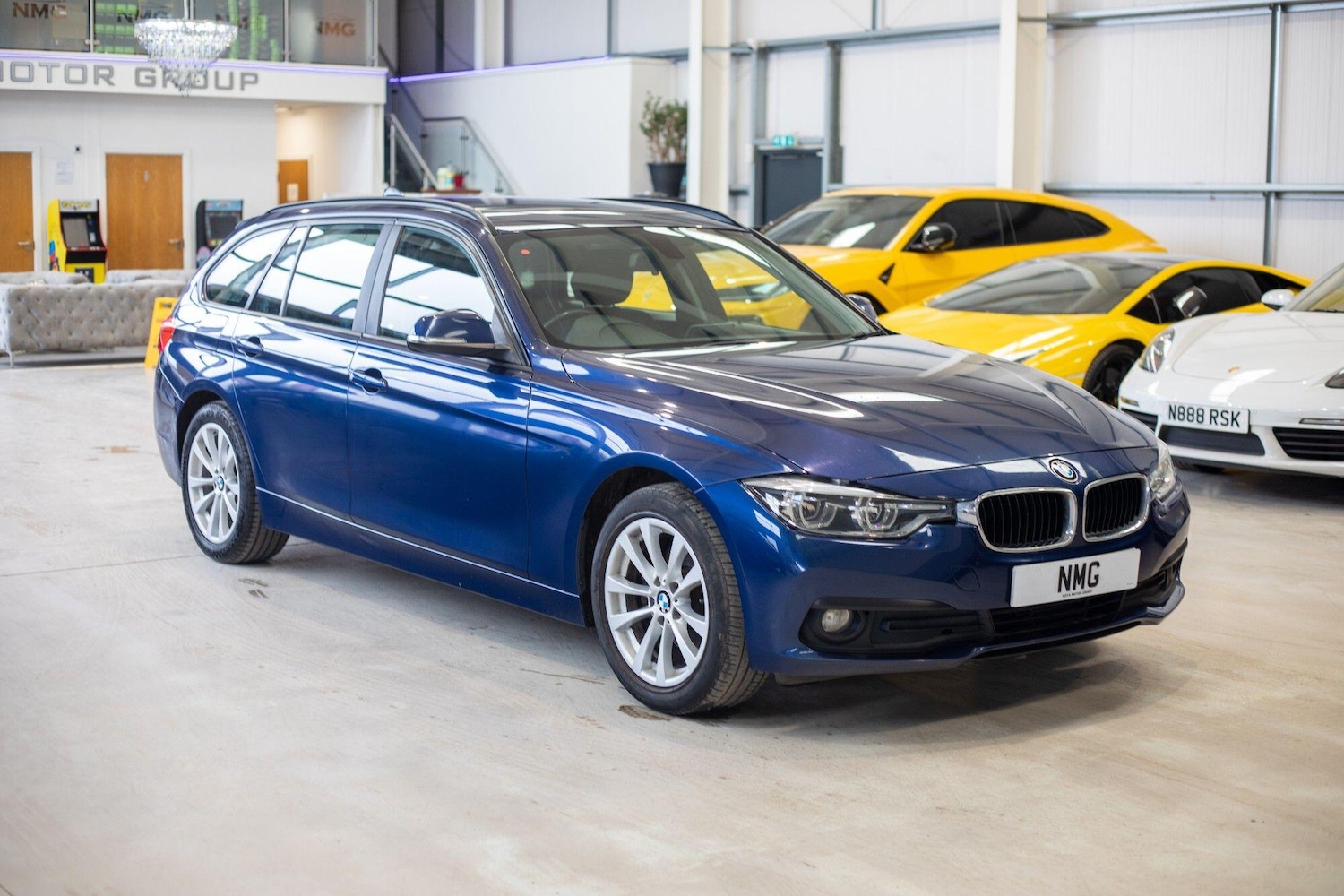 Used BMW 3 Series 2017 for sale - 77320849: Photo 8