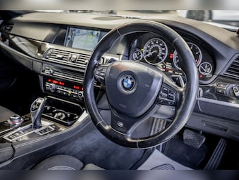 Used BMW 5 Series 2012 for sale - 78382198: Photo