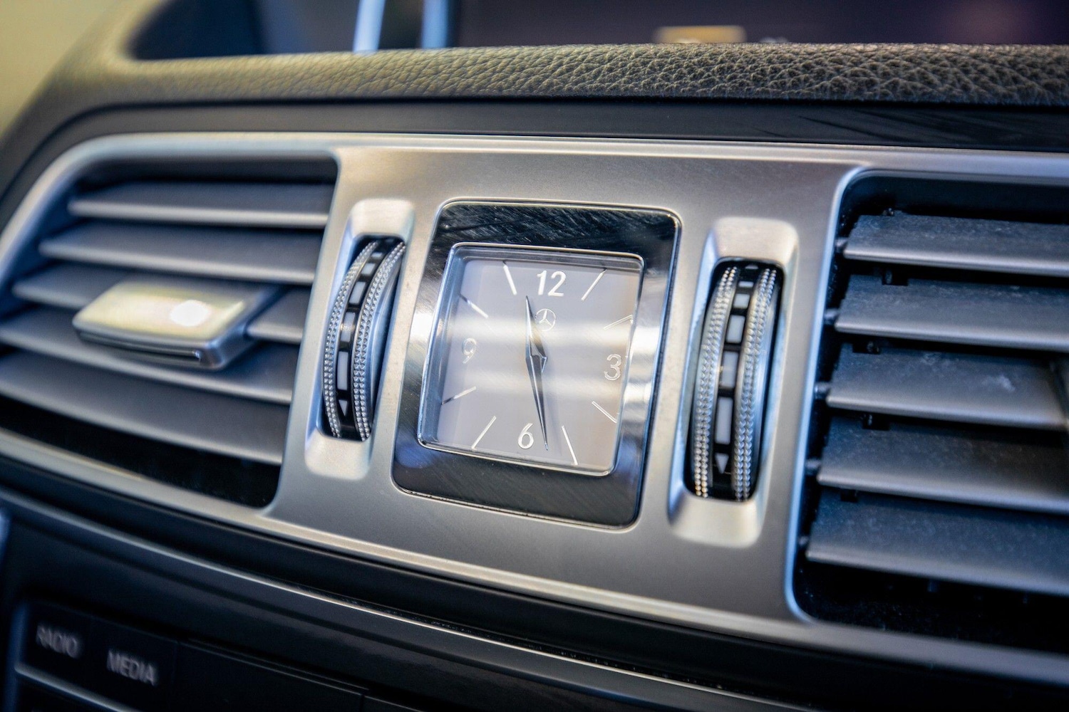 Used Mercedes-Benz E Class 2016 for sale - 77060332: Photo 24