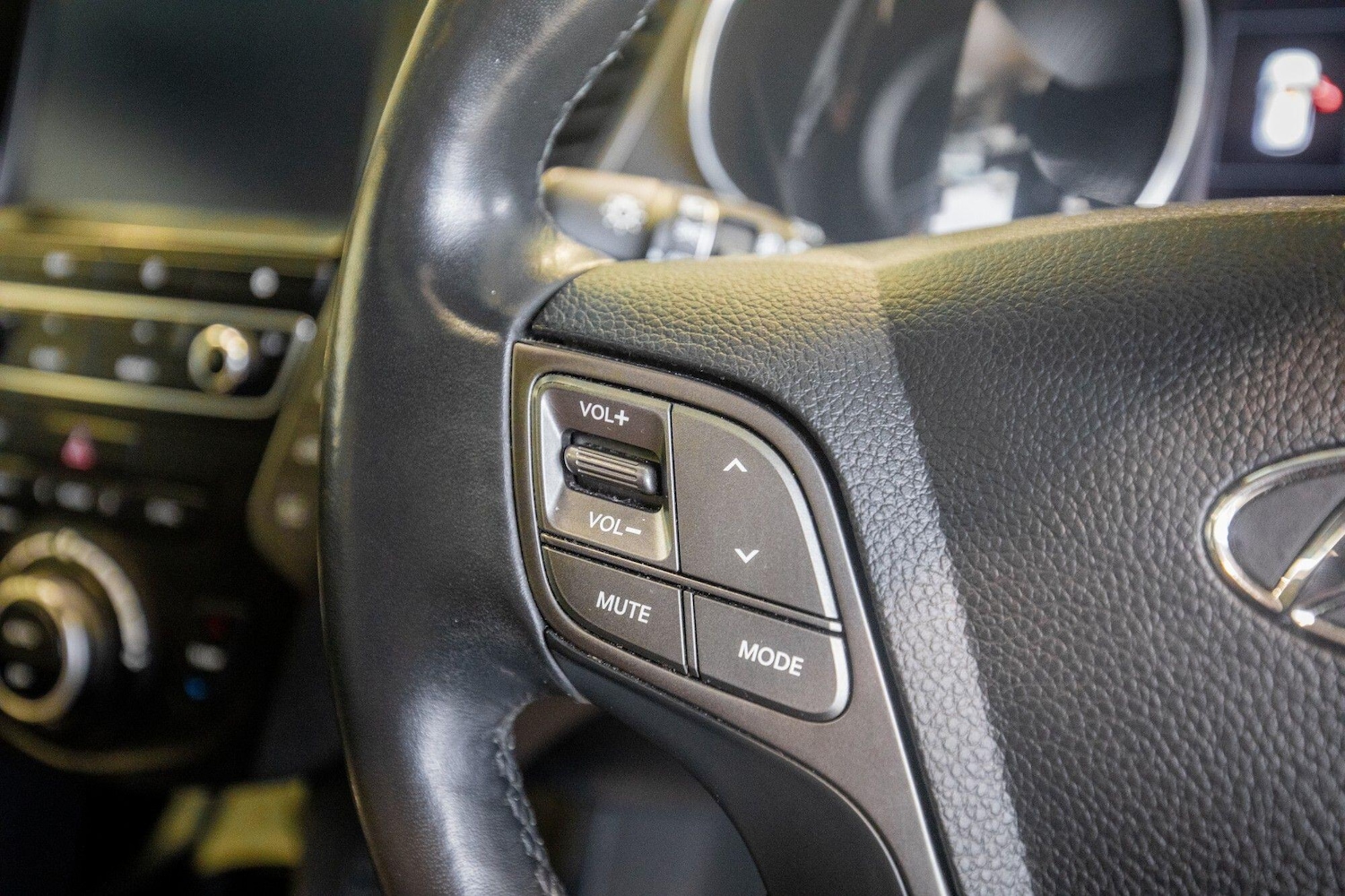 Used Hyundai Santa Fe for sale - 76825213: Photo 19