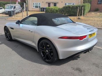 Used Jaguar F-Type 2015 for sale - 79743054: Photo