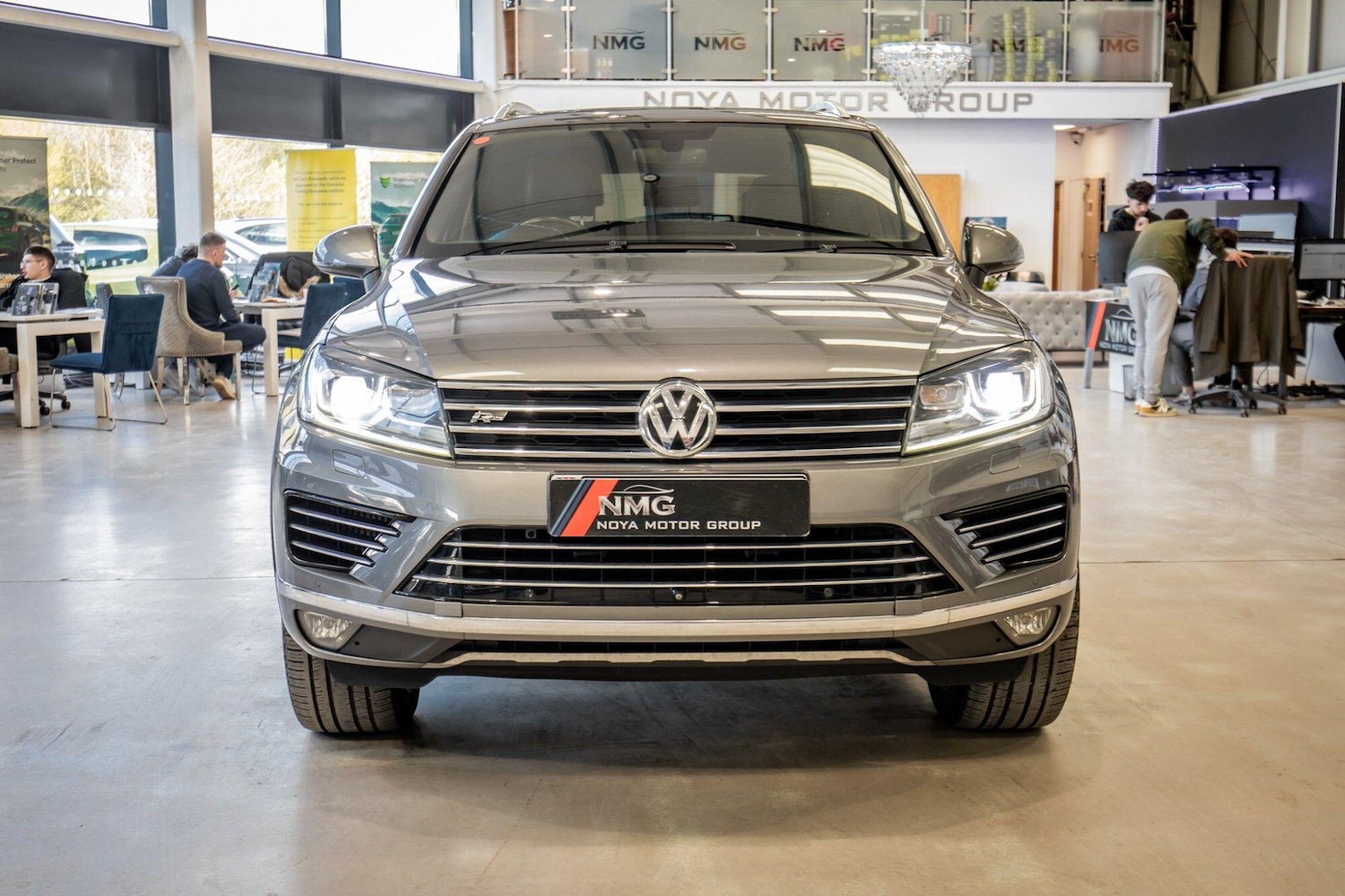 Used Volkswagen Touareg 2017 for sale - 78062851: Photo 11