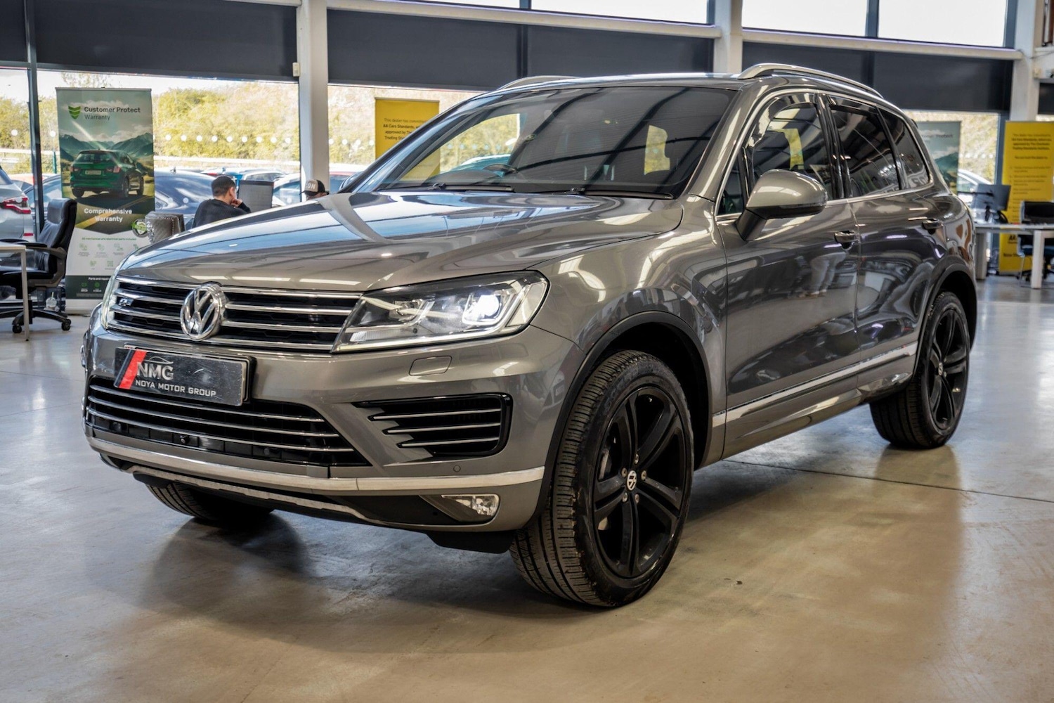 Used Volkswagen Touareg 2017 for sale - 78062851: Photo 12