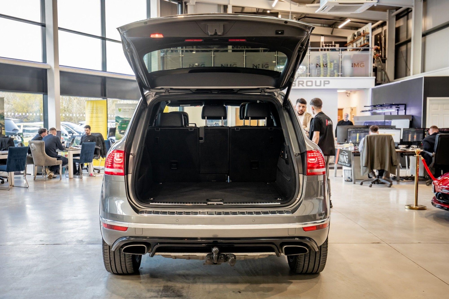 Used Volkswagen Touareg 2017 for sale - 78062851: Photo 34