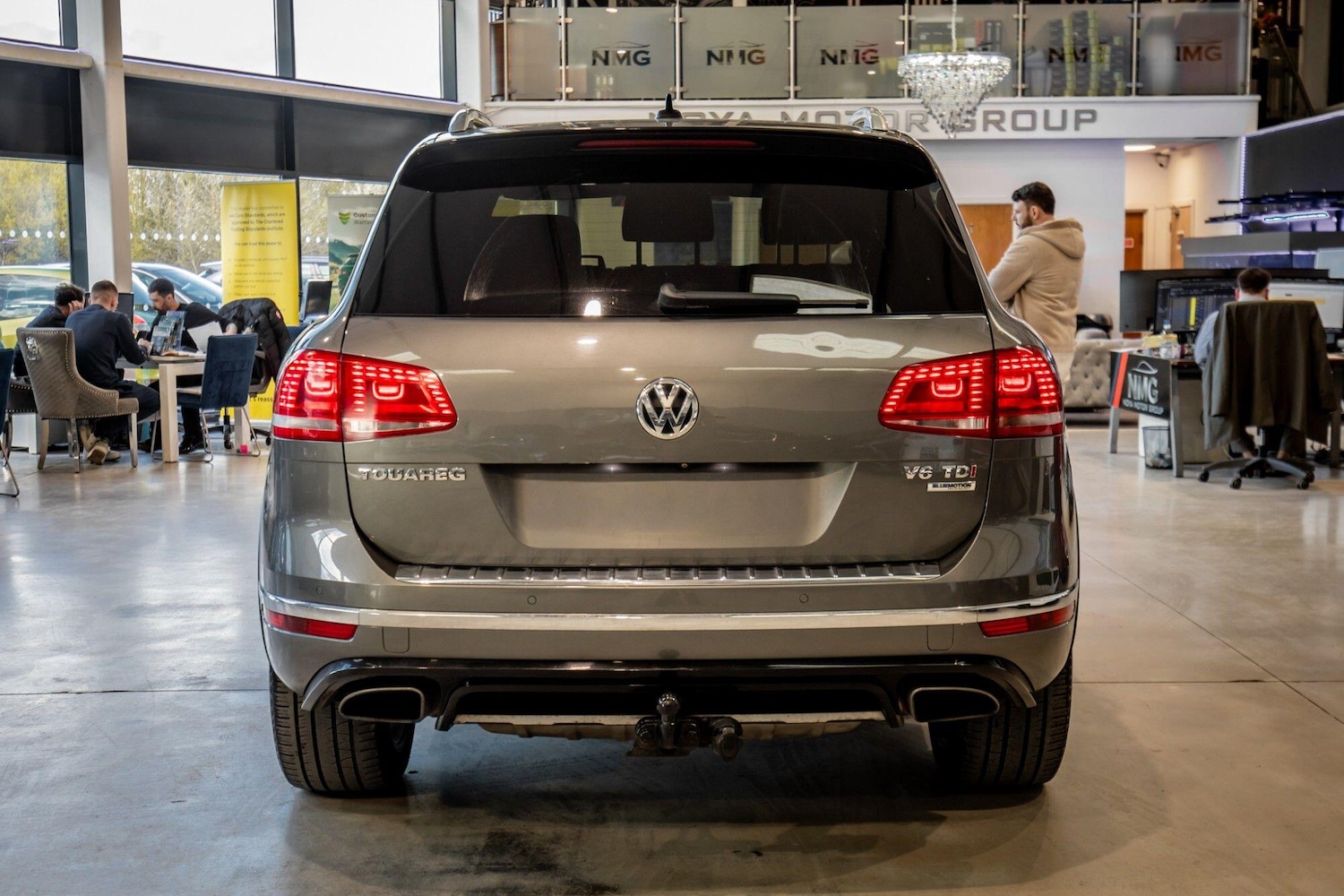 Used Volkswagen Touareg 2017 for sale - 78062851: Photo 35