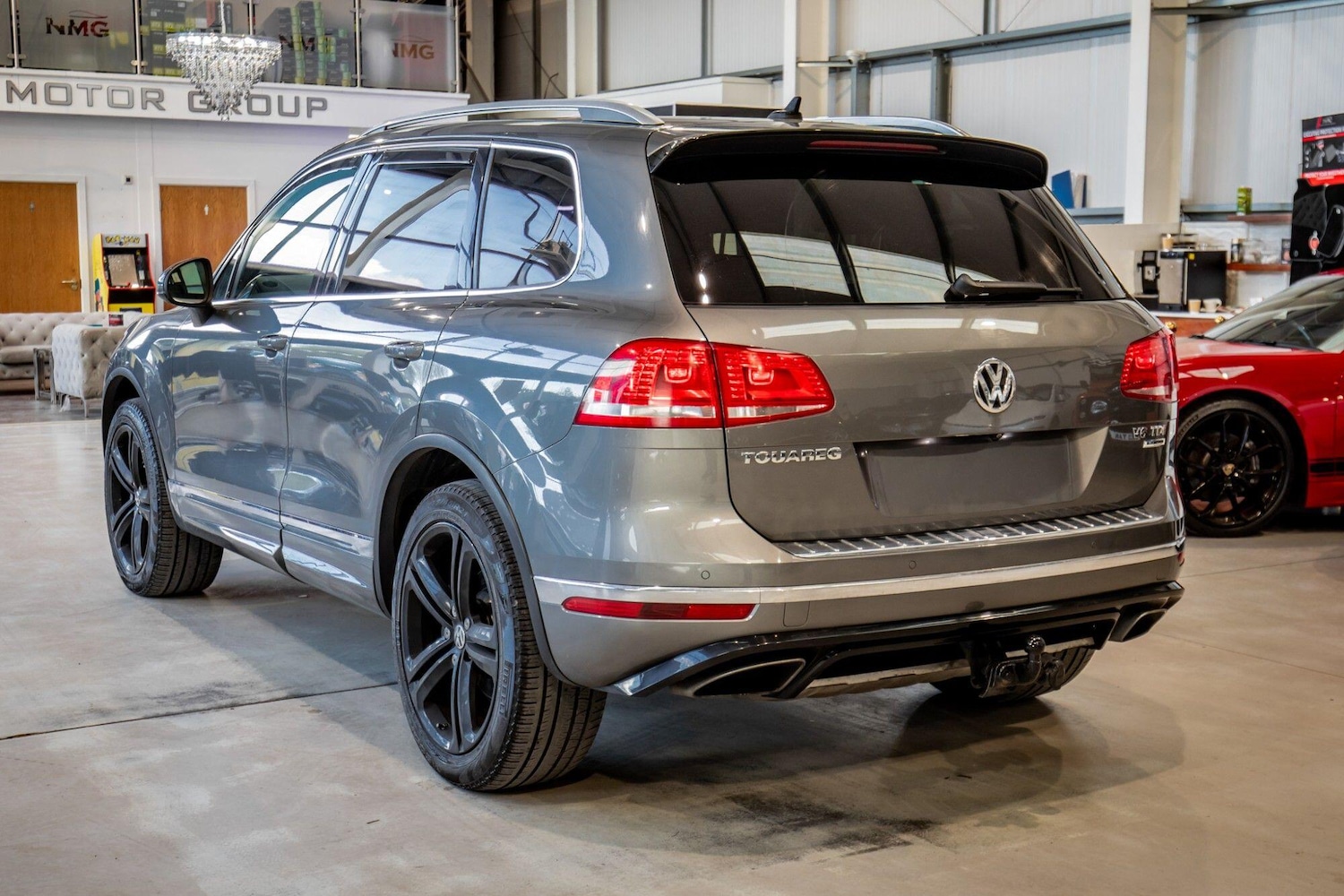 Used Volkswagen Touareg 2017 for sale - 78062851: Photo 4