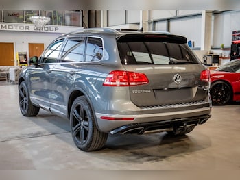 Used Volkswagen Touareg 2017 for sale - 78062851: Photo