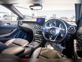 Used Mercedes-Benz A-Class 2017 for sale - 76825049: Photo