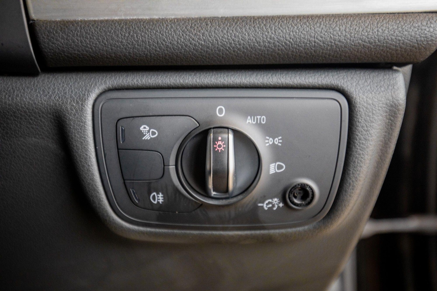 Used Audi A6 Saloon 2016 for sale - 76866317: Photo 21