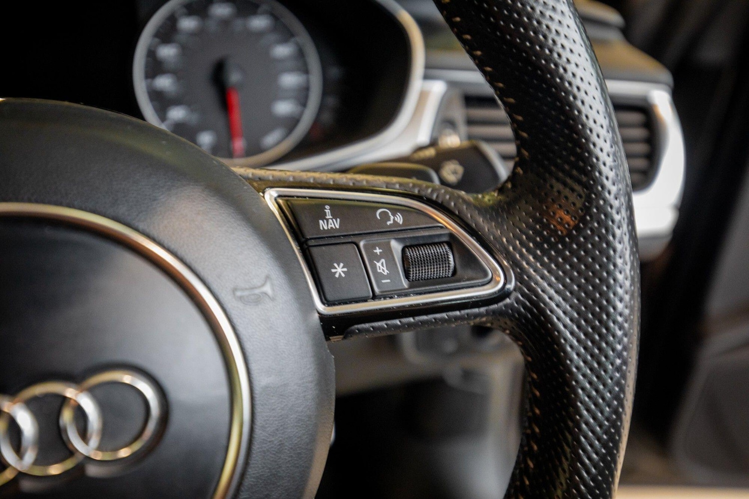 Used Audi A6 Saloon 2016 for sale - 76866317: Photo 23