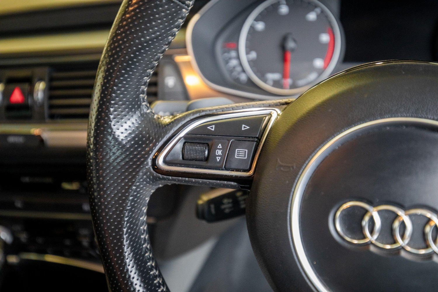 Used Audi A6 Saloon 2016 for sale - 76866317: Photo 24