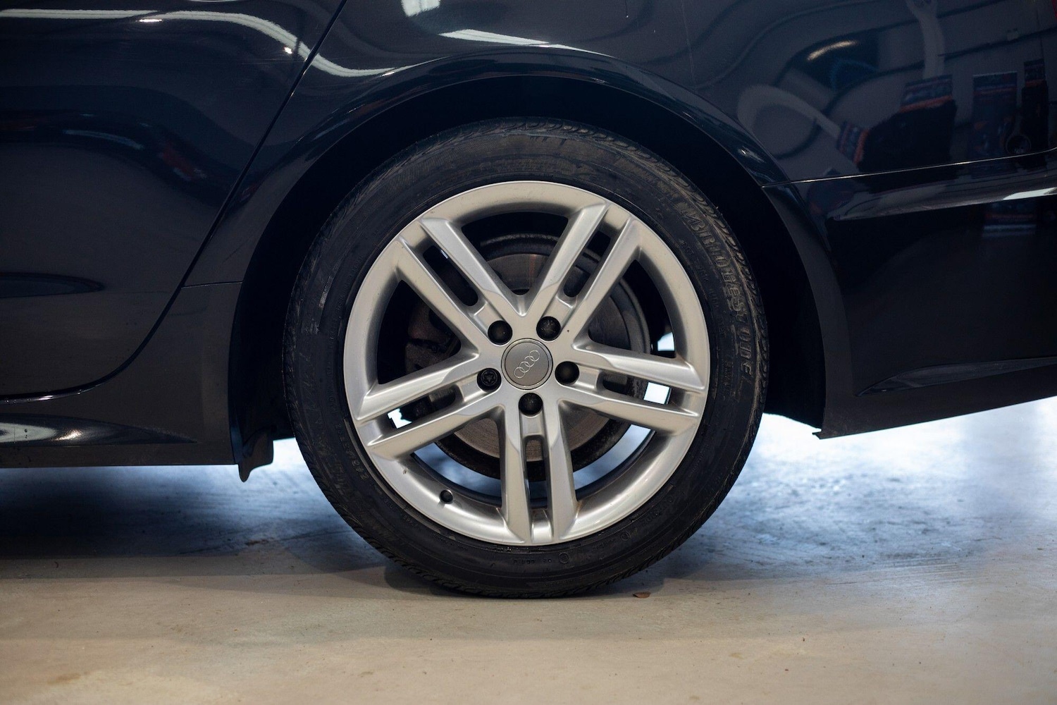 Used Audi A6 Saloon 2016 for sale - 76866317: Photo 4