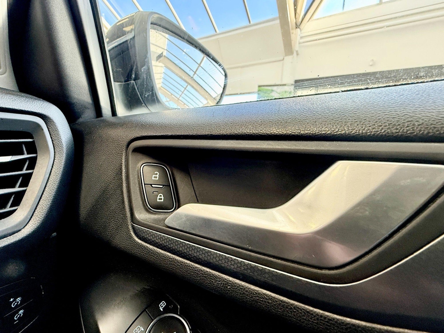 Used Ford Focus 2020 for sale - 76839822: Photo 17