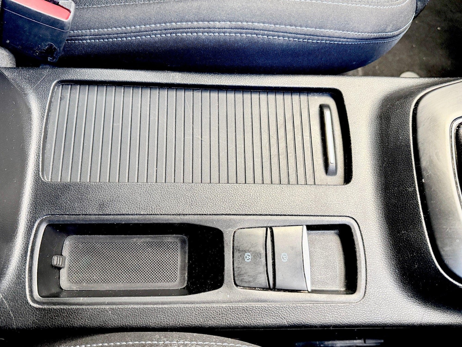 Used Ford Focus 2020 for sale - 76839822: Photo 28