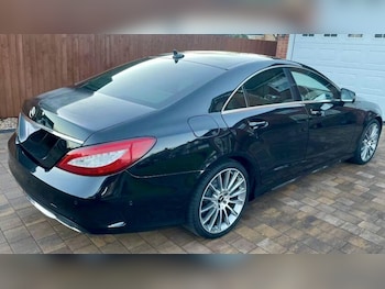Used Mercedes-Benz CLS 2015 for sale - 77386902: Photo