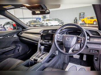 Used Honda Civic 2019 for sale - 76823878: Photo