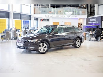 (66) - 2.0 TDI SE Technology Estate 5dr Diesel Manual Euro 6 (s/s) (150 ps) *Finan