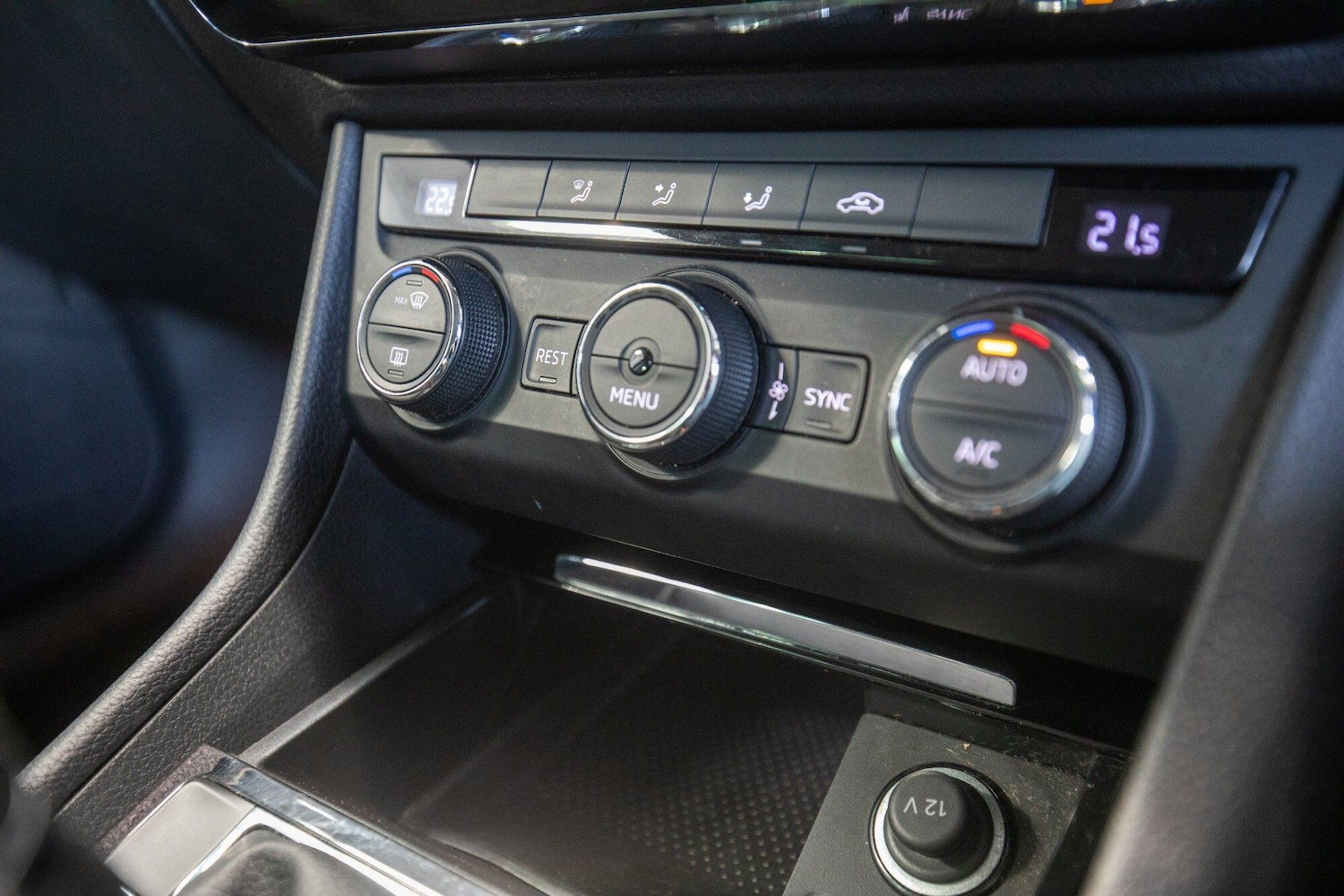 Used Skoda Superb for sale - 76825009: Photo 28