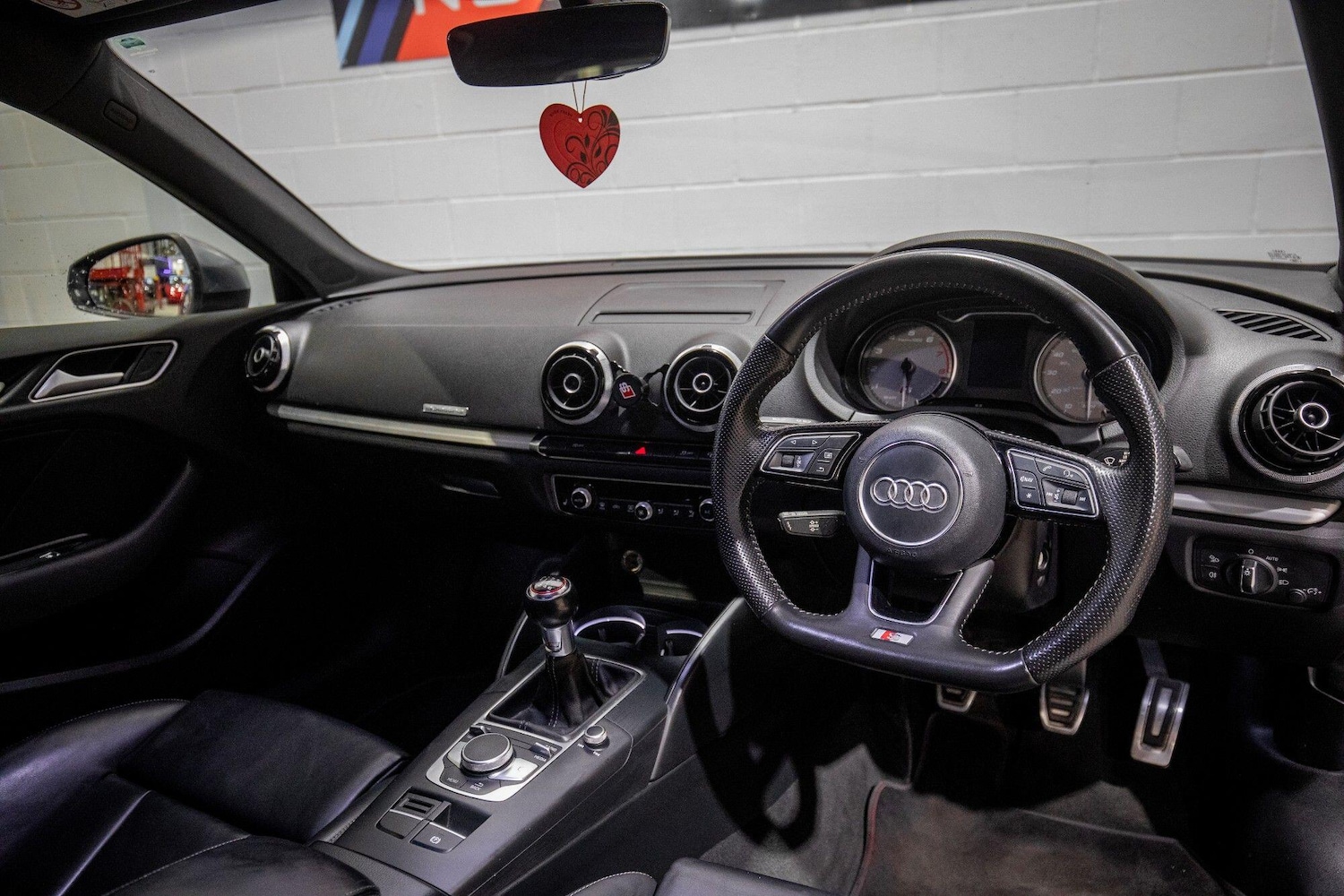 Used Audi A3 2016 for sale - 77203903: Photo 2