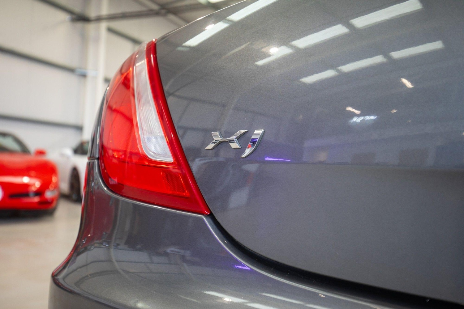 Used Jaguar XJ 2017 for sale - 77439649: Photo 11